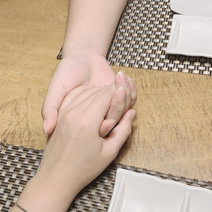 三级激情又粗又爽又大专区
